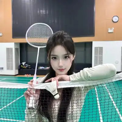 萧俊